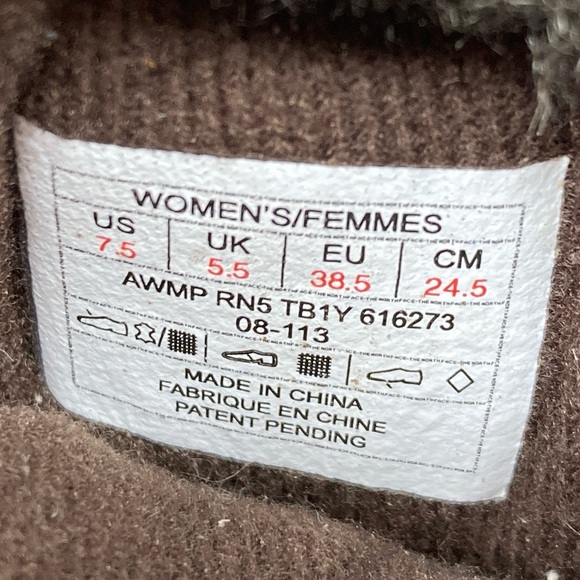 The North Face PrimaLoft Fur Trim White/Brown/Black Waterproof Boots - Picture 9 of 10